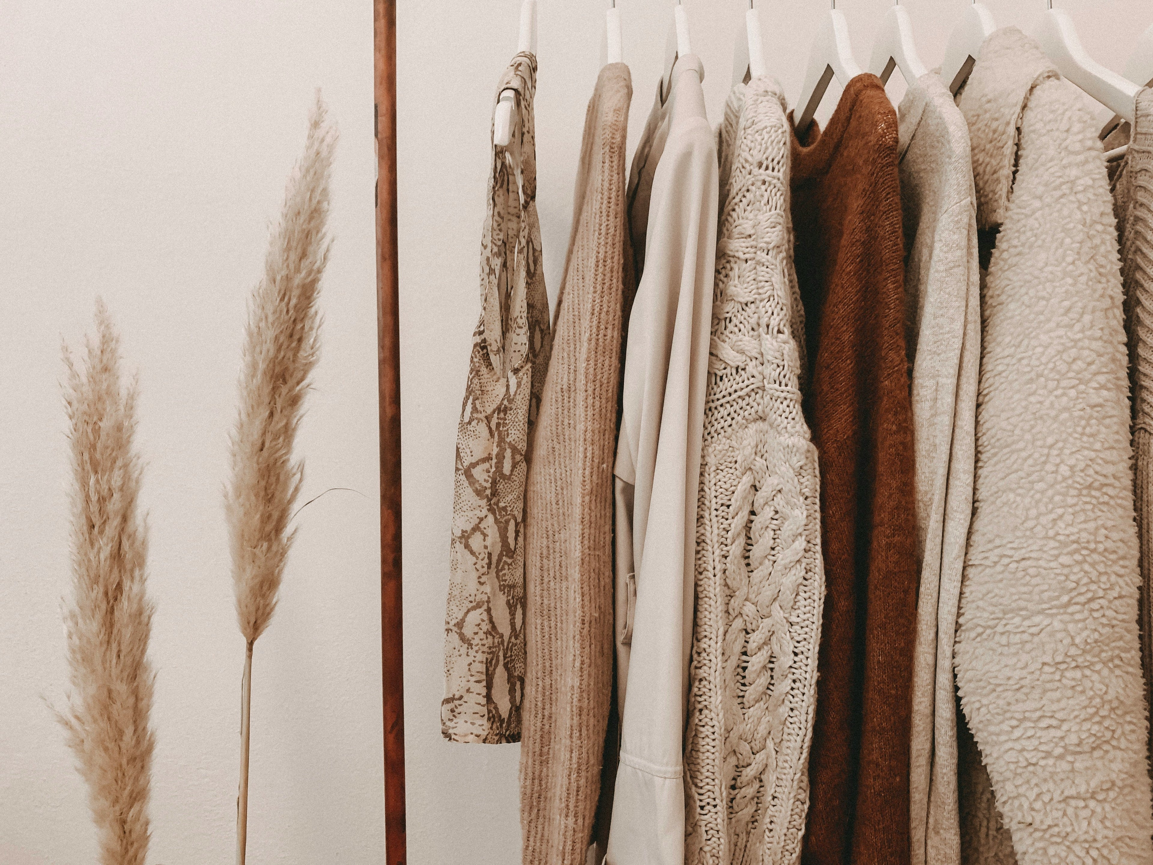 BLOG | HOE JE EEN TIJDLOZE CAPSULE WARDROBE OPBOUWT